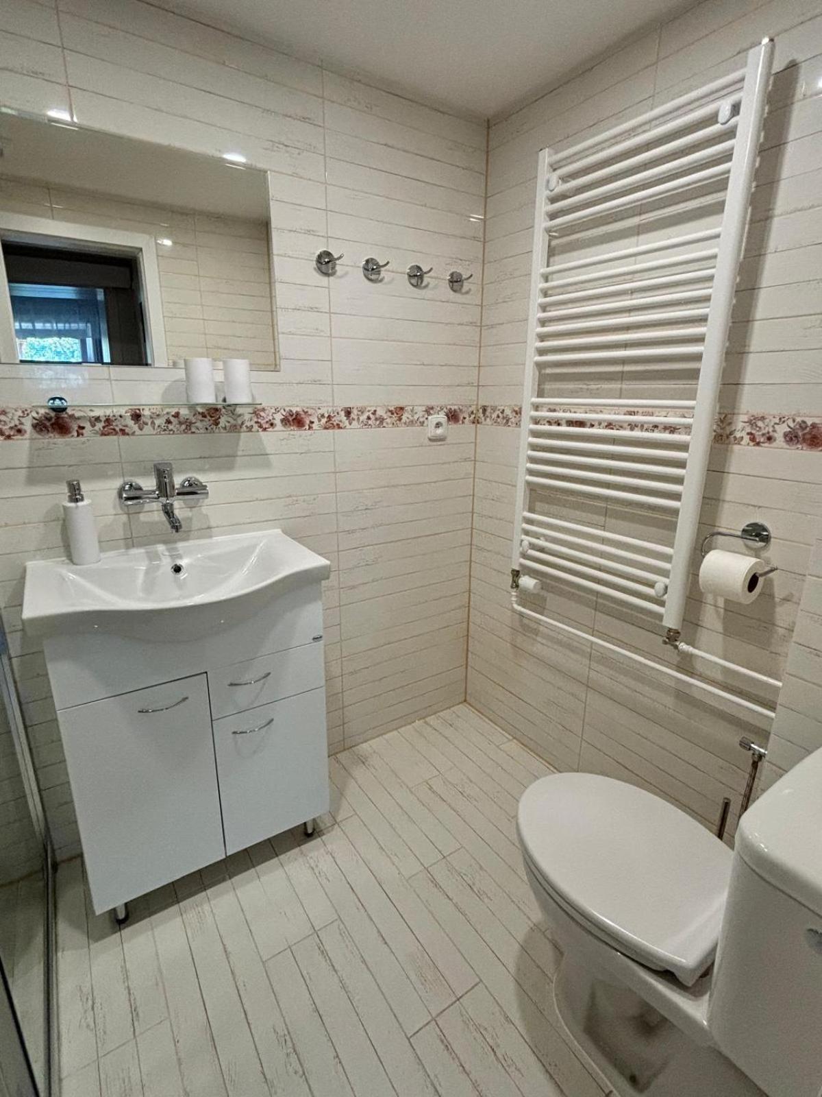 Apartman Vendy カルロヴィ・ヴァリ エクステリア 写真